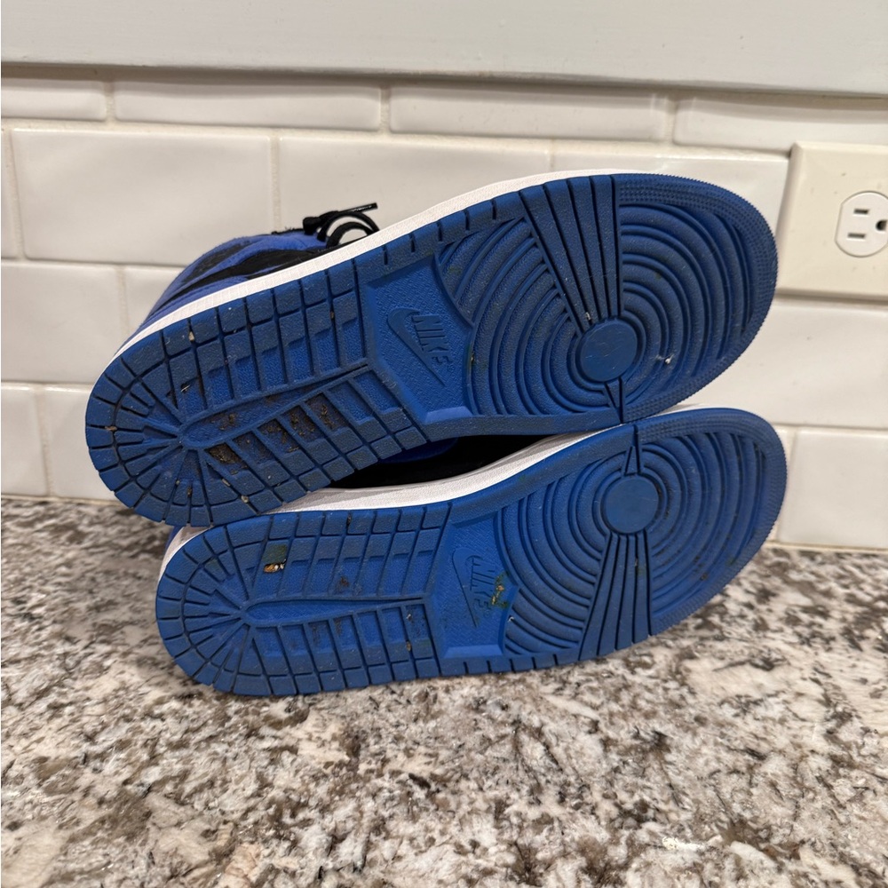Men’s Jordan 1 Royal Reimagined (size 10) - Picture 6 of 10
